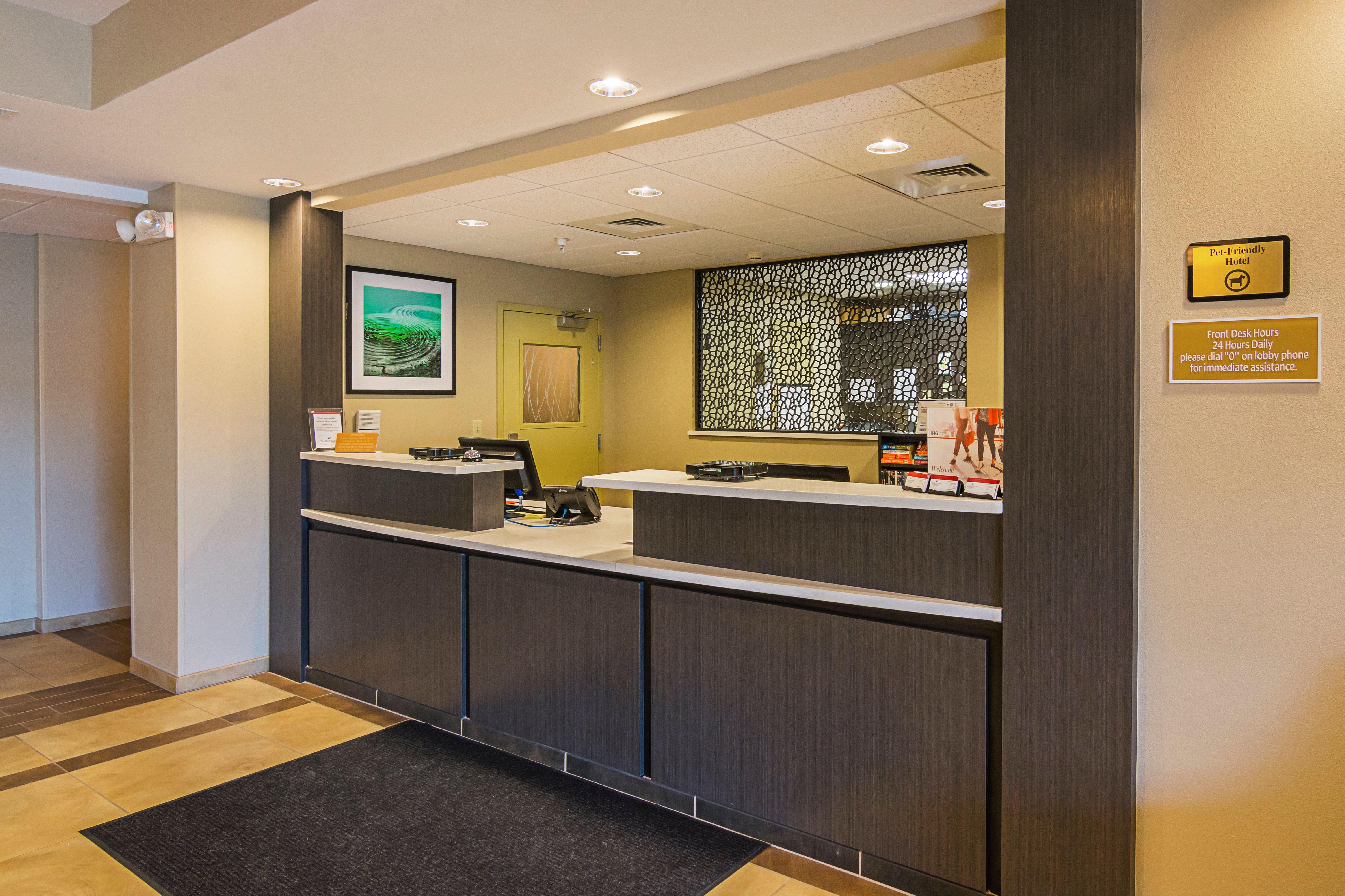 Candlewood Suites - Pensacola - University Area By Ihg Kültér fotó