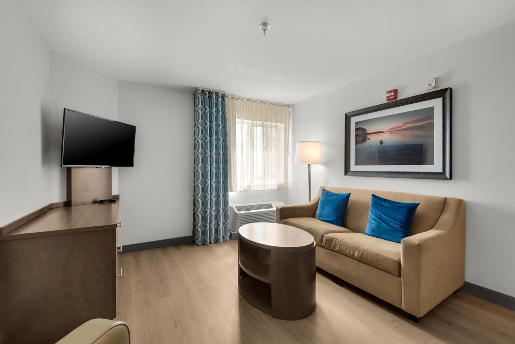Candlewood Suites - Pensacola - University Area By Ihg Kültér fotó